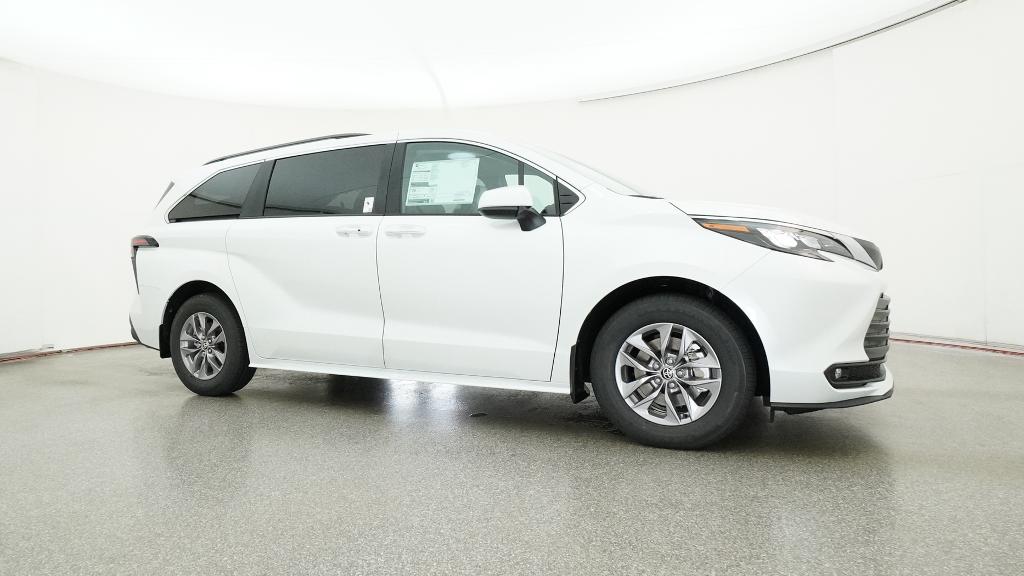 New 2026 Toyota Sienna Van