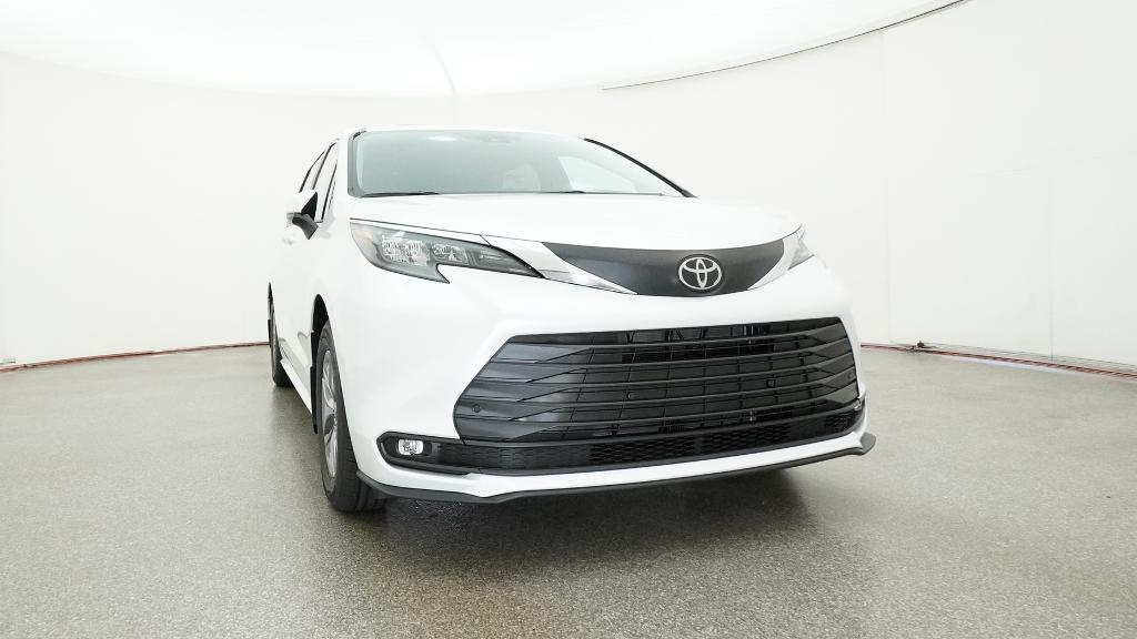 New 2026 Toyota Sienna Van