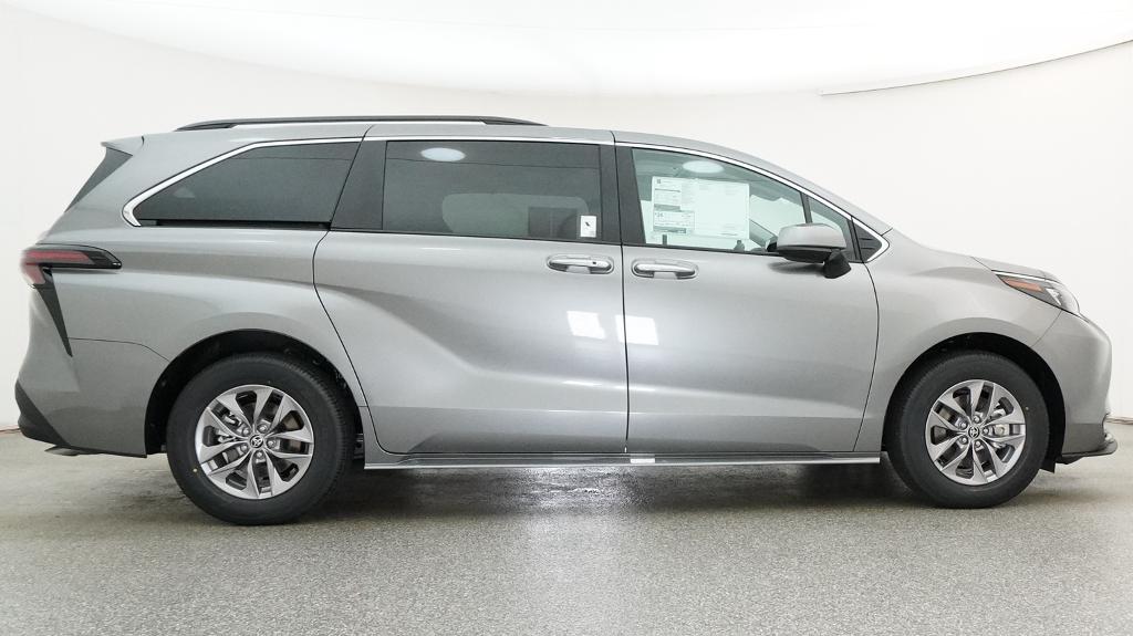 New 2026 Toyota Sienna Van