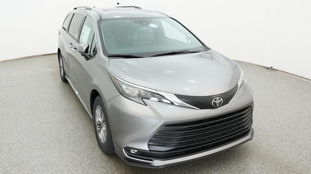 New 2026 Toyota Sienna Van