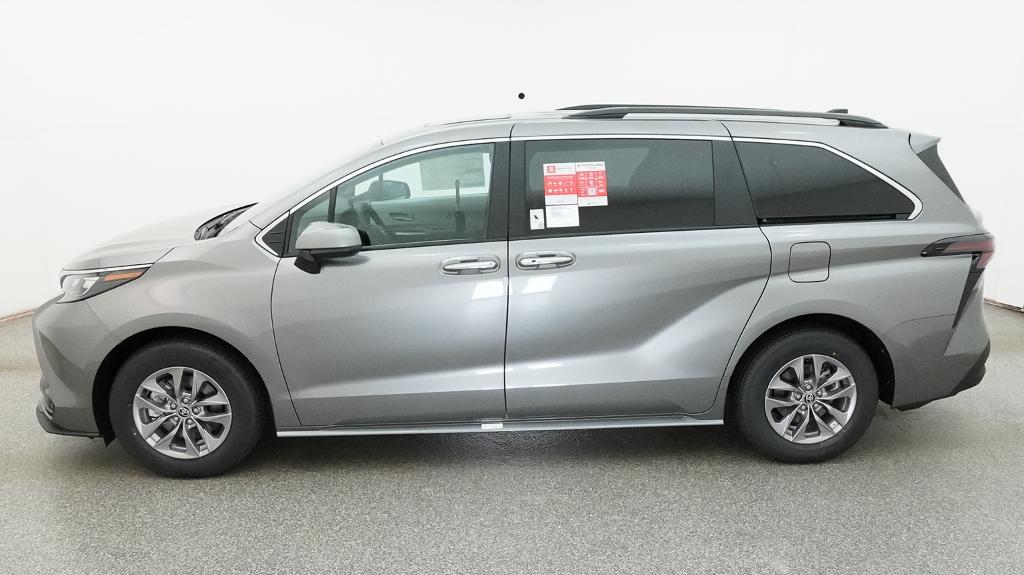 New 2026 Toyota Sienna Van