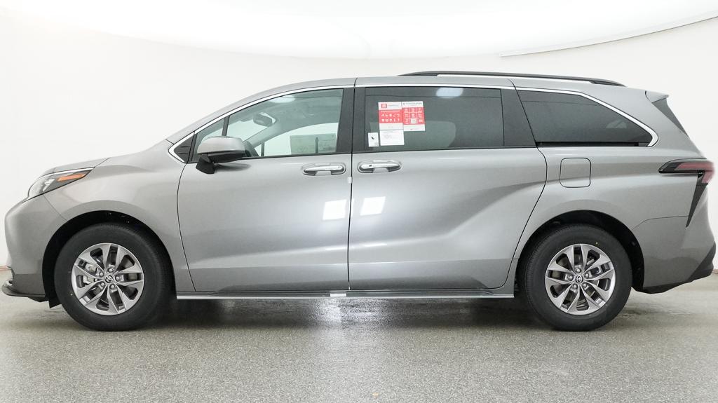 New 2026 Toyota Sienna Van