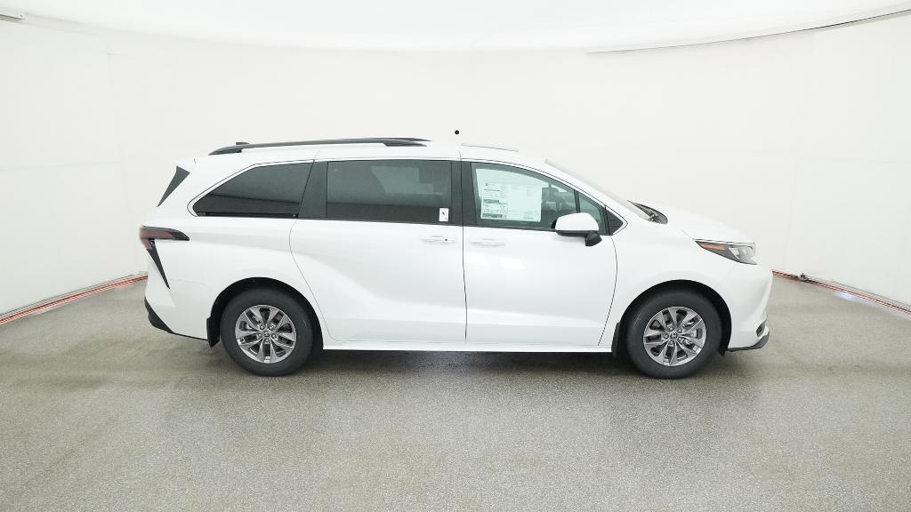 New 2026 Toyota Sienna Van