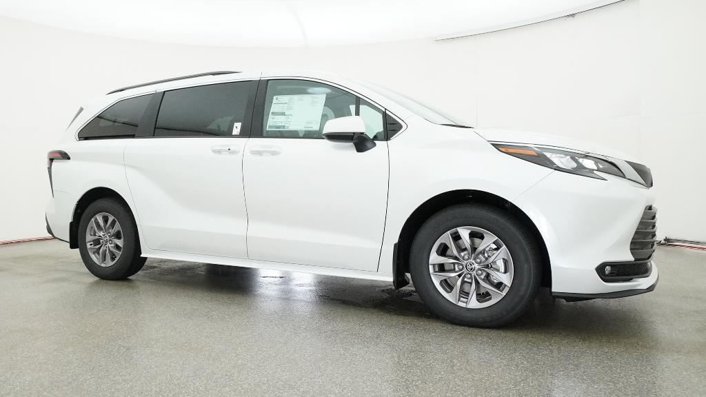 New 2026 Toyota Sienna Van