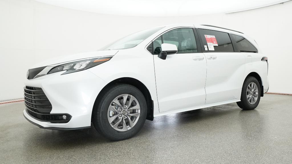 New 2026 Toyota Sienna Van