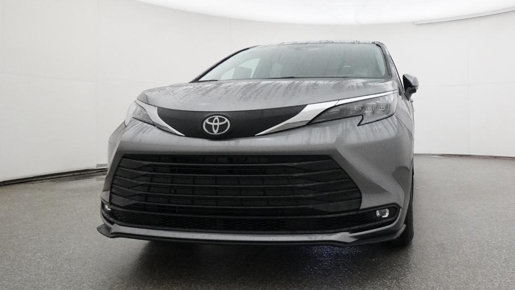 New 2026 Toyota Sienna Van