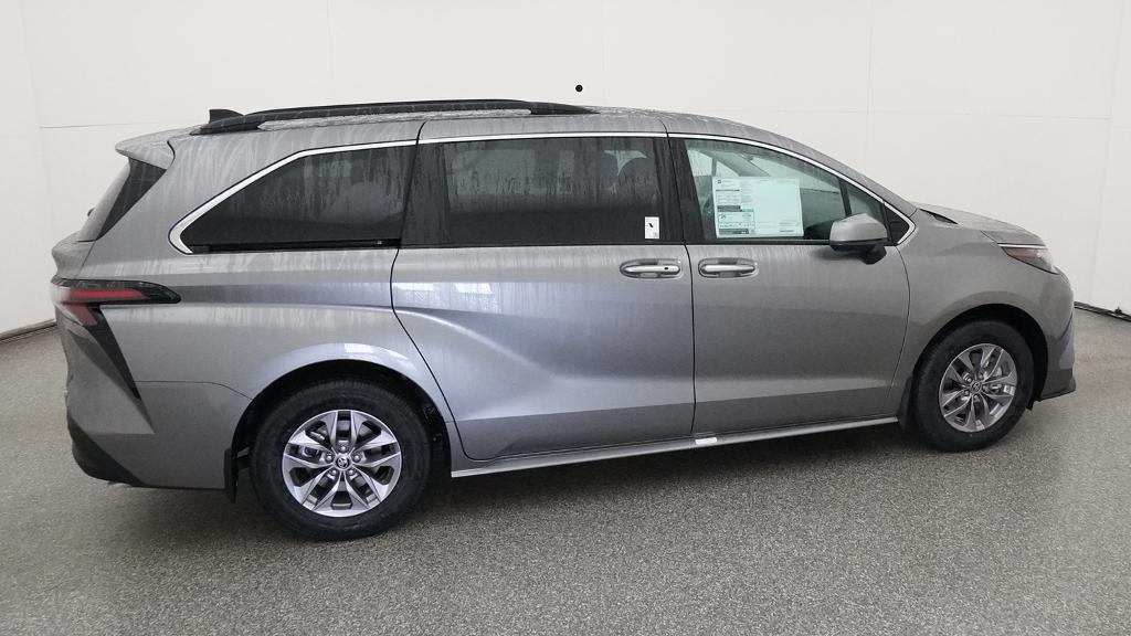 New 2026 Toyota Sienna Van