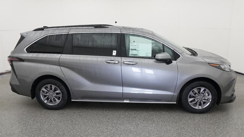 New 2026 Toyota Sienna Van