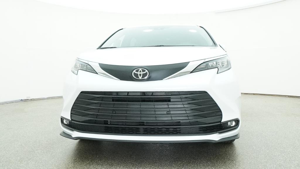 New 2026 Toyota Sienna Van
