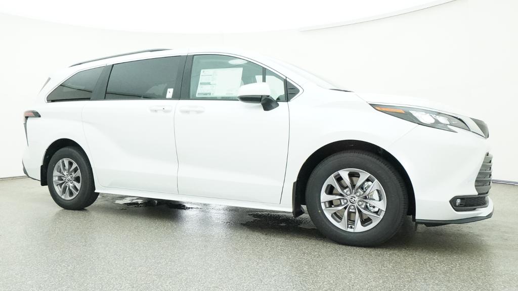 New 2026 Toyota Sienna Van