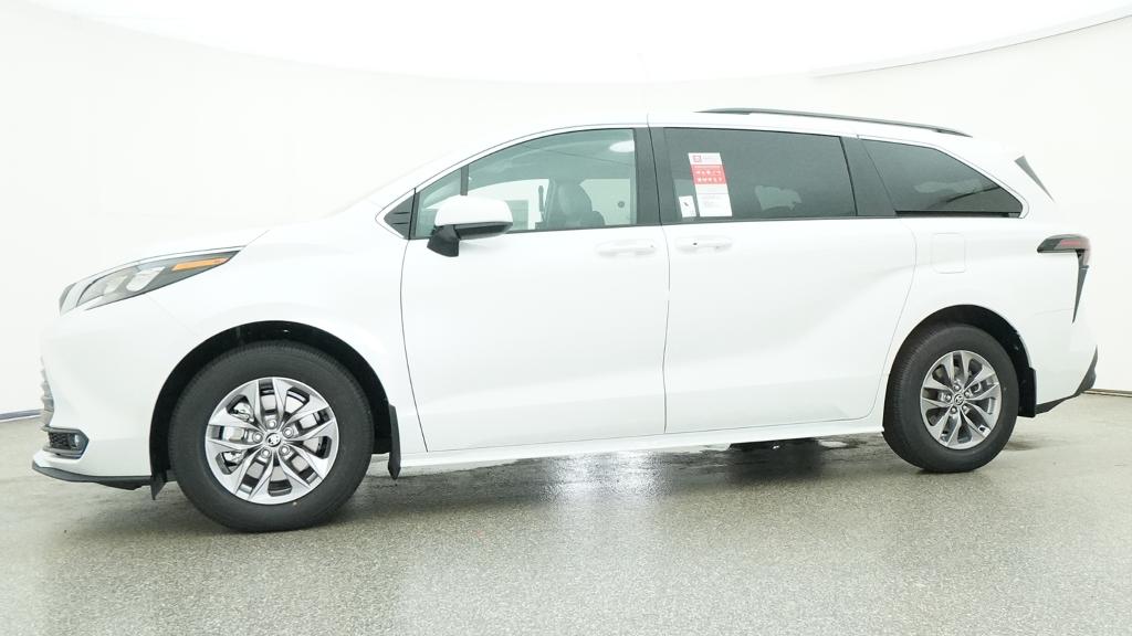 New 2026 Toyota Sienna Van