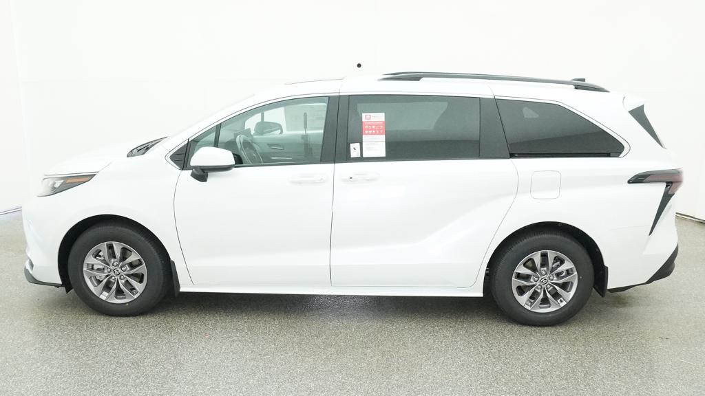 New 2026 Toyota Sienna Van