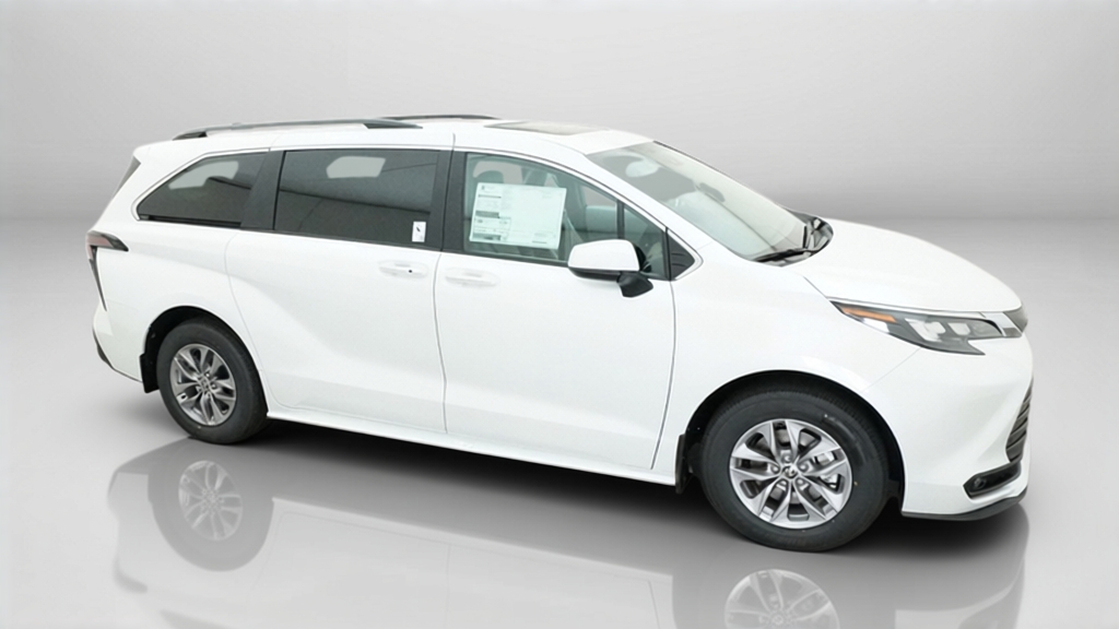 New 2026 Toyota Sienna Van