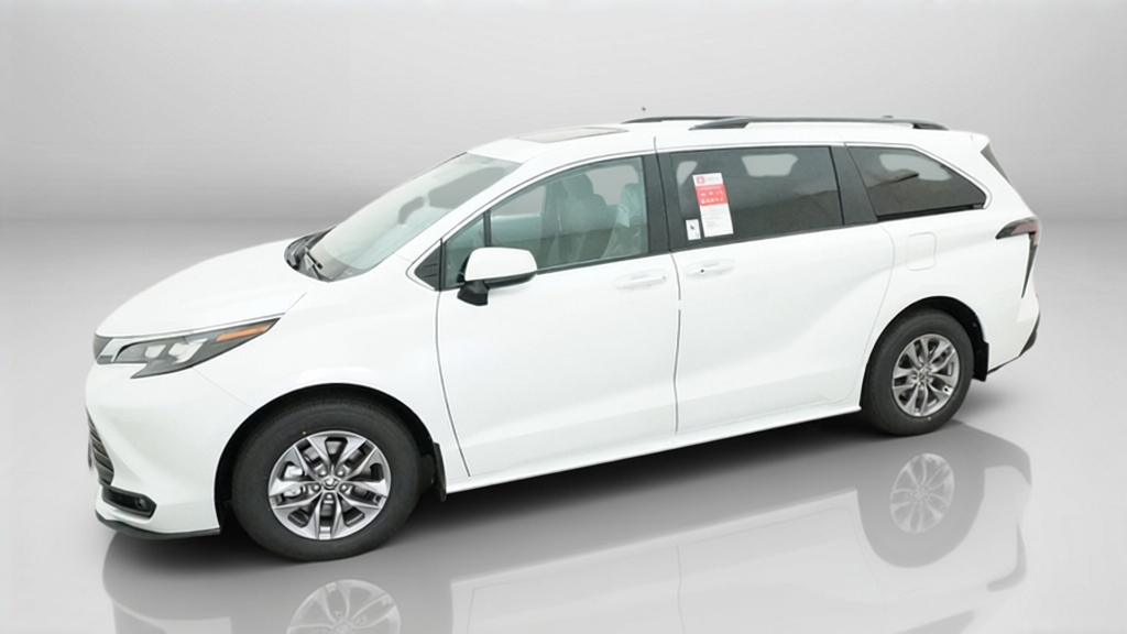 New 2026 Toyota Sienna Van