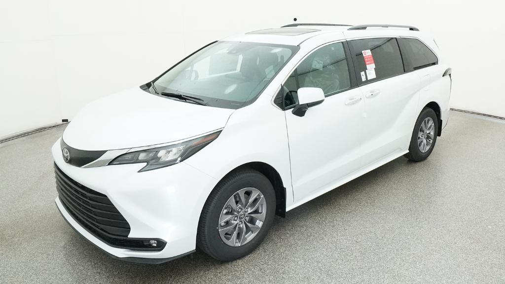 2026 Toyota Sienna XLE
