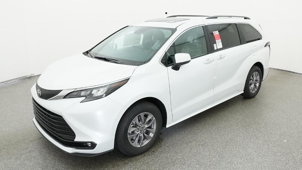 2026 Toyota Sienna  XLE