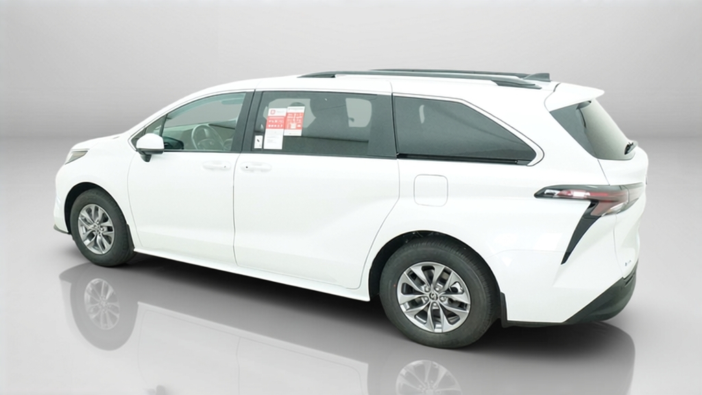 New 2026 Toyota Sienna Van