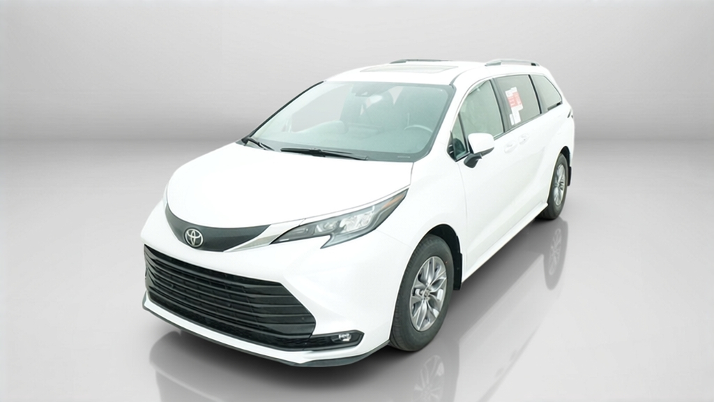 New 2026 Toyota Sienna Van