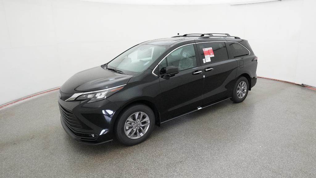 2026 Toyota Sienna  XLE