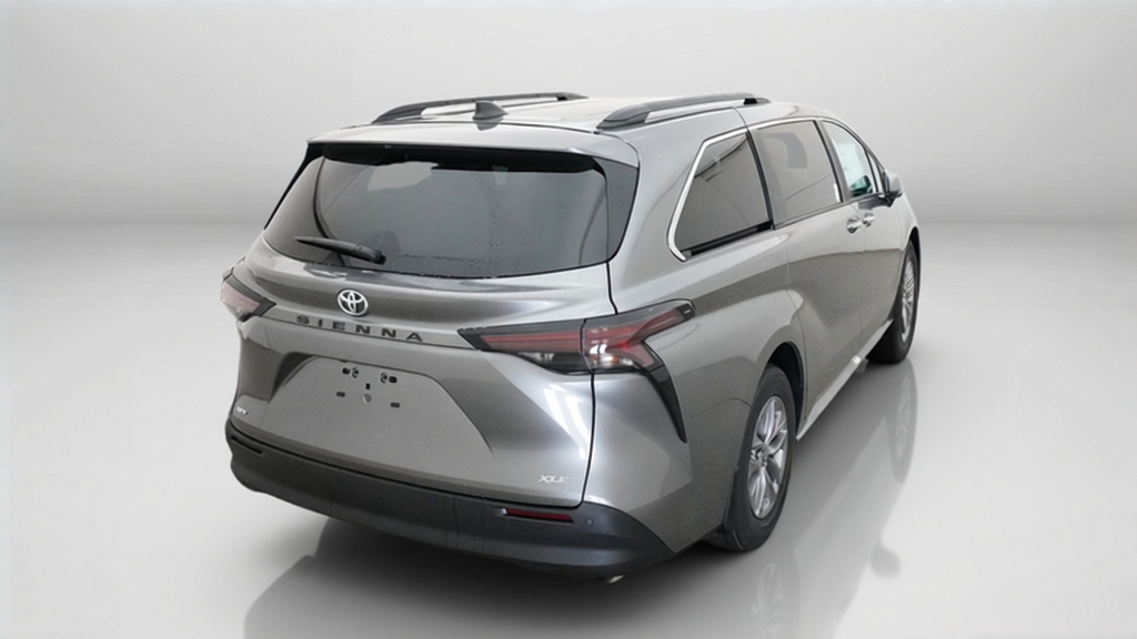 2026 Toyota Sienna XLE Minivan Slide 9