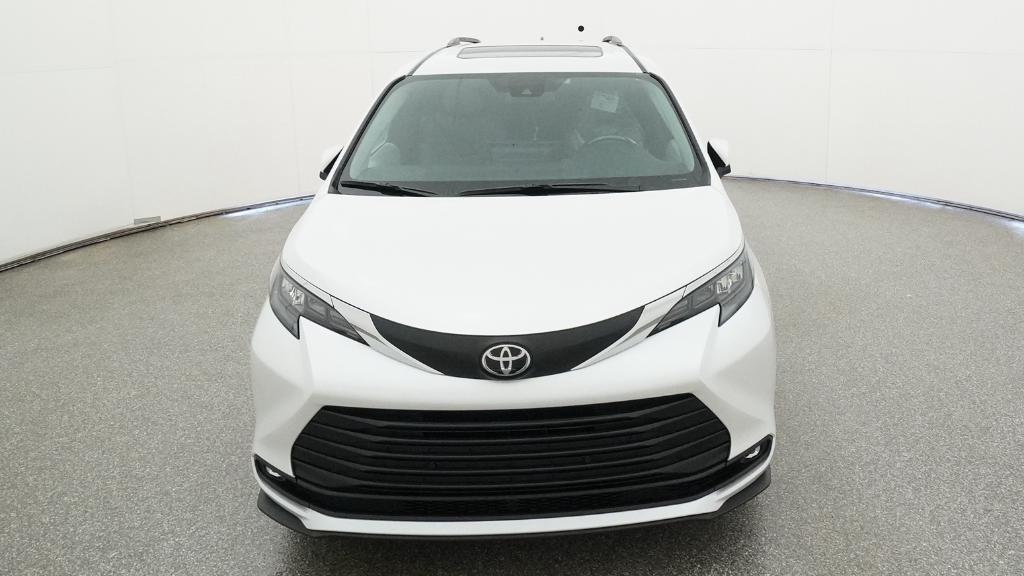 New 2026 Toyota Sienna Van