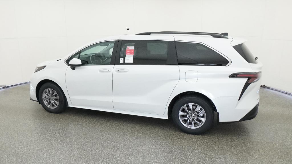 New 2026 Toyota Sienna Van