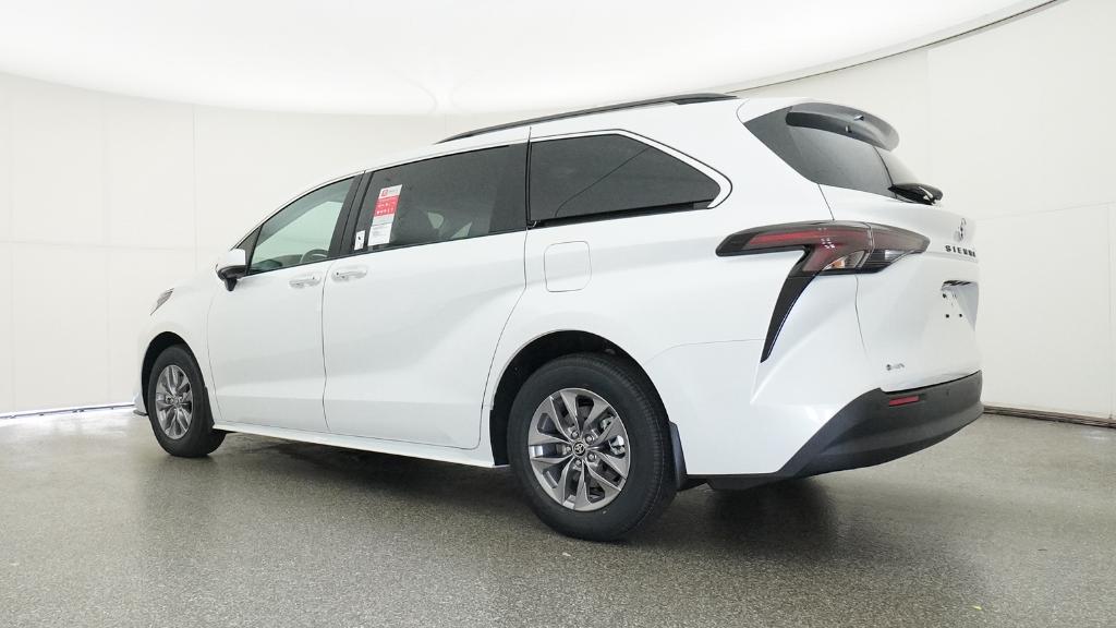 New 2026 Toyota Sienna Van