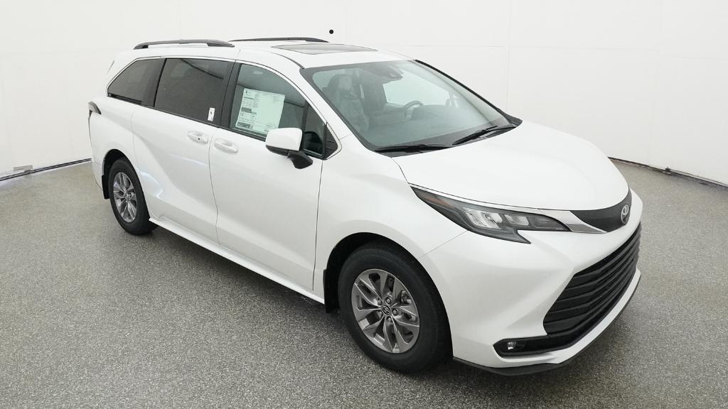 New 2026 Toyota Sienna Van