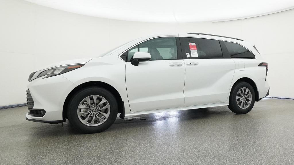 New 2026 Toyota Sienna Van
