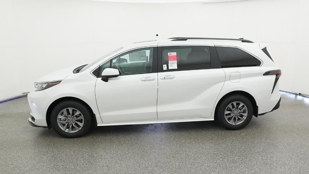 New 2026 Toyota Sienna Van