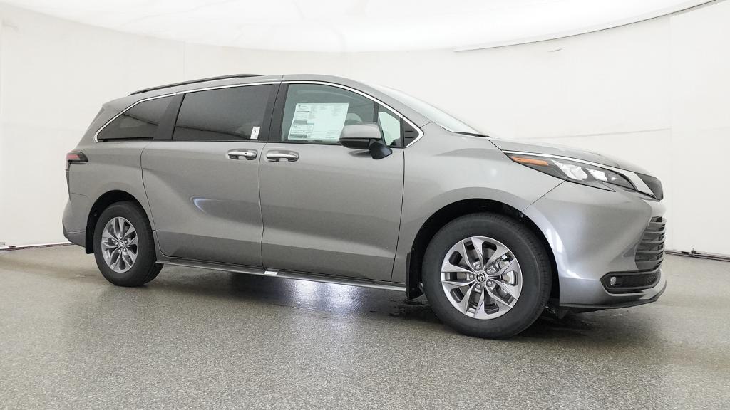 New 2026 Toyota Sienna Van