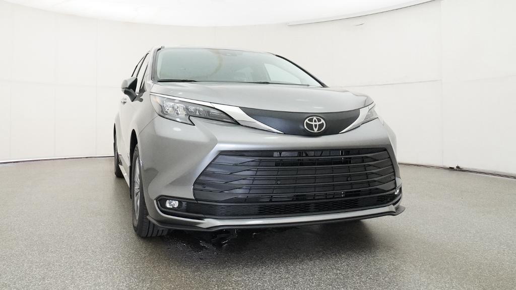 New 2026 Toyota Sienna Van