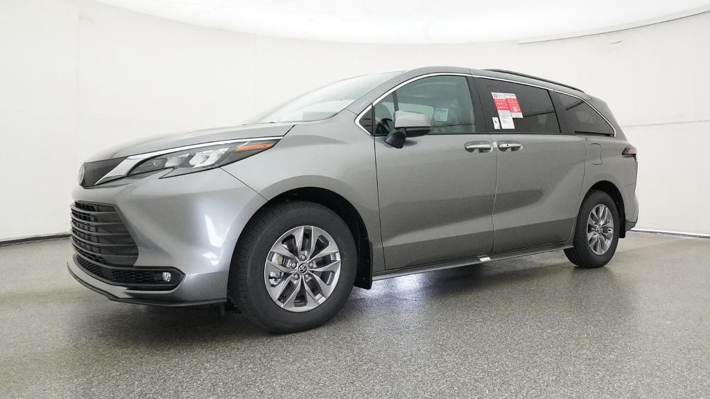 New 2026 Toyota Sienna Van