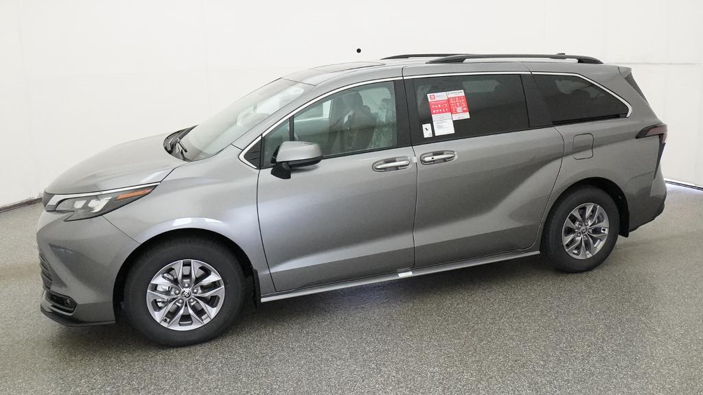 New 2026 Toyota Sienna Van