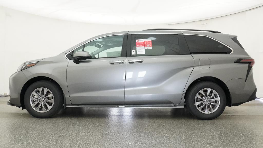New 2026 Toyota Sienna Van