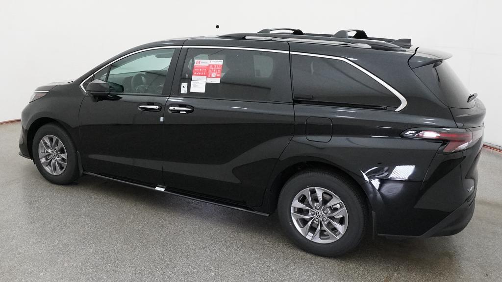 New 2026 Toyota Sienna Van