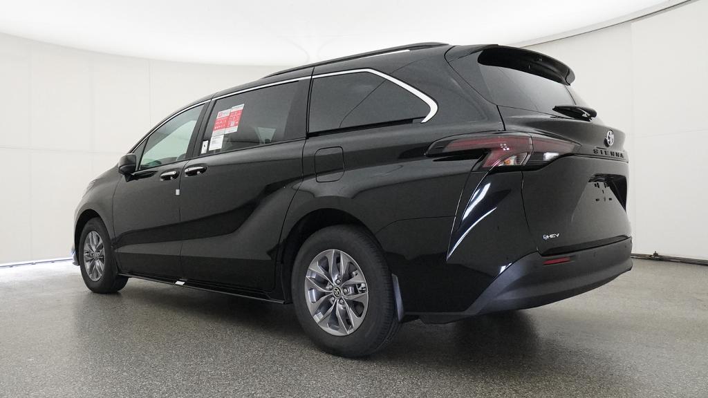 New 2026 Toyota Sienna Van