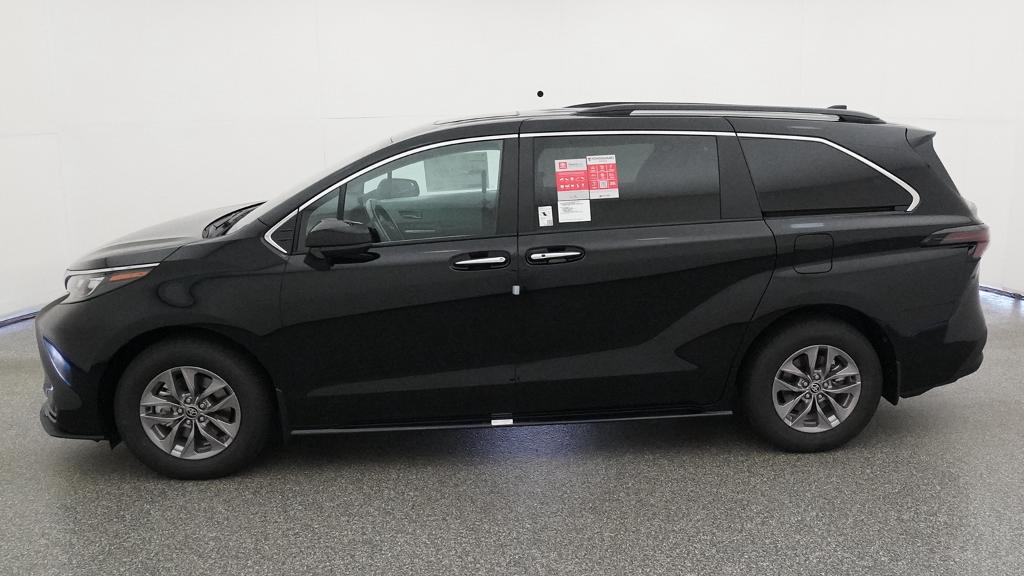 New 2026 Toyota Sienna Van