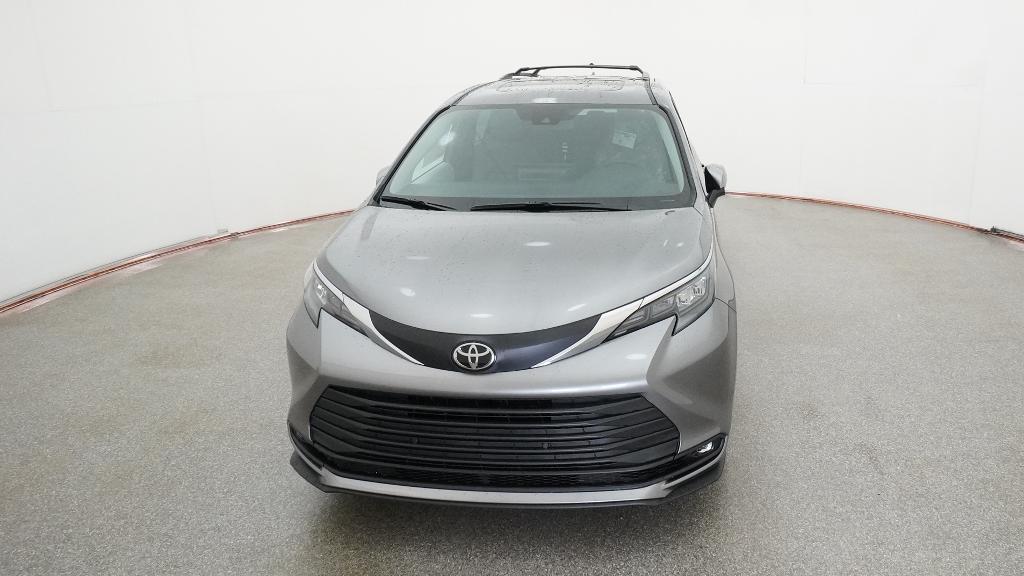 New 2026 Toyota Sienna Van