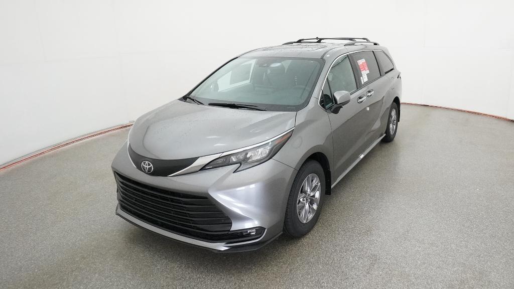 New 2026 Toyota Sienna Van