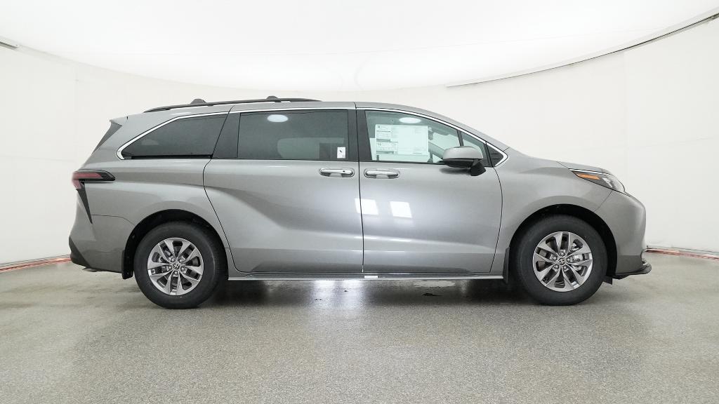 New 2026 Toyota Sienna Van