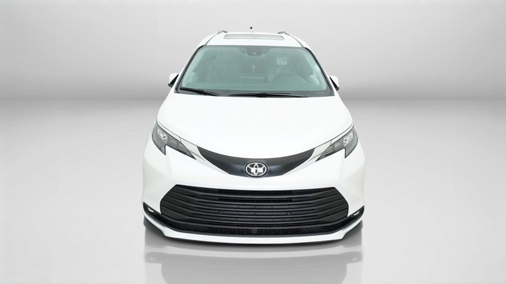 New 2026 Wind Chill Pearl Toyota XLE image 33