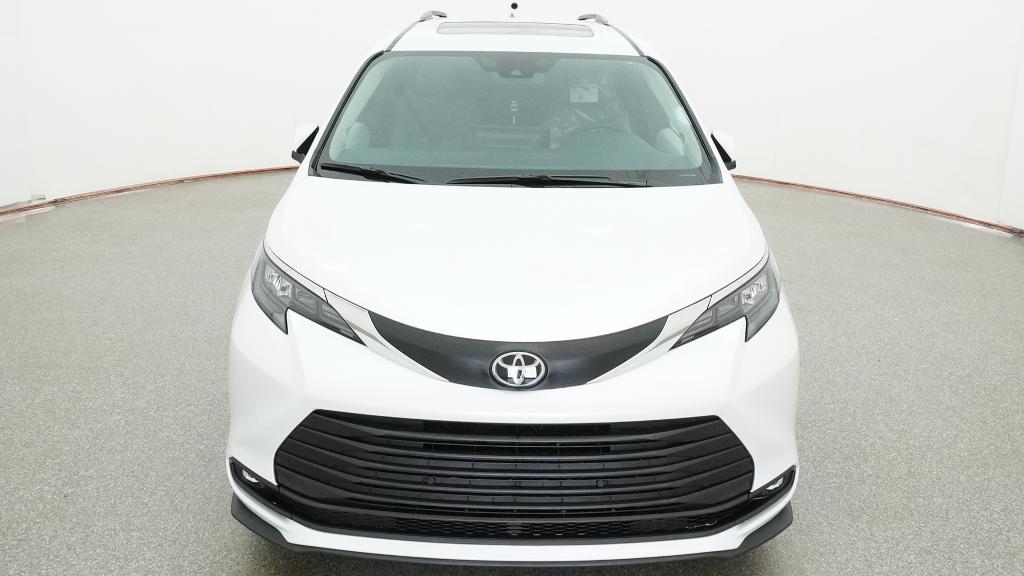 New 2026 Toyota Sienna Van