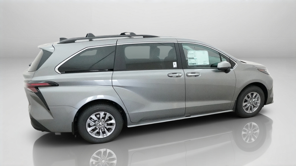 New 2026 Toyota Sienna Van