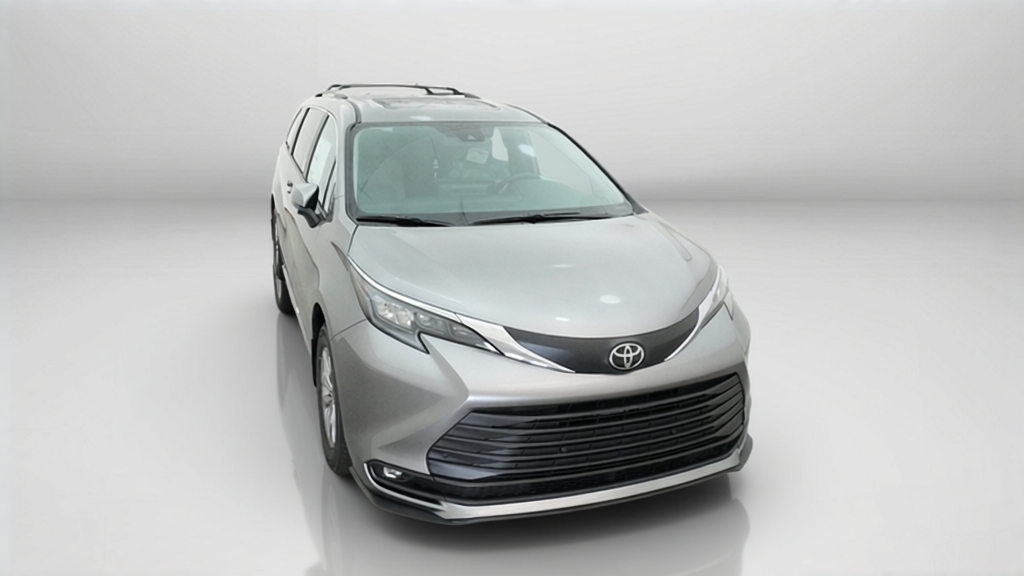 New 2026 Toyota Sienna Van