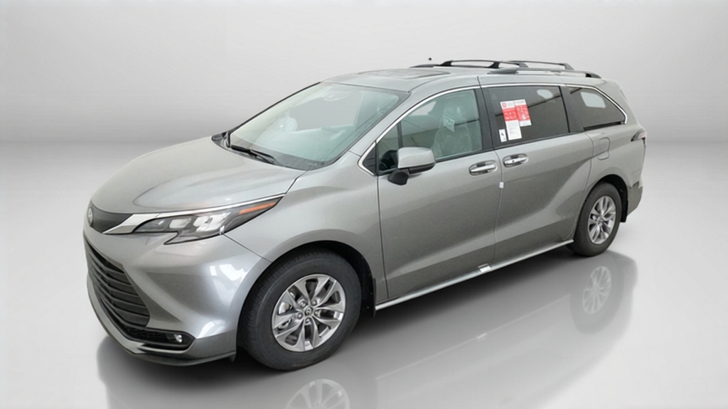 New 2026 Toyota Sienna Van