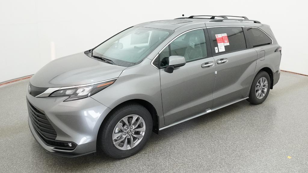 New 2026 Toyota Sienna Van