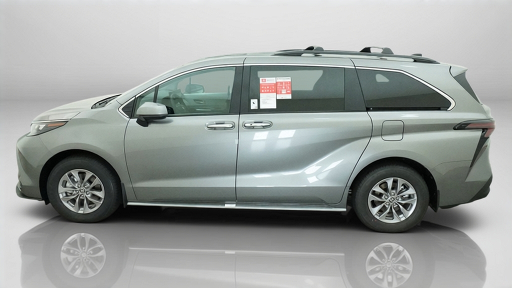 New 2026 Toyota Sienna Van