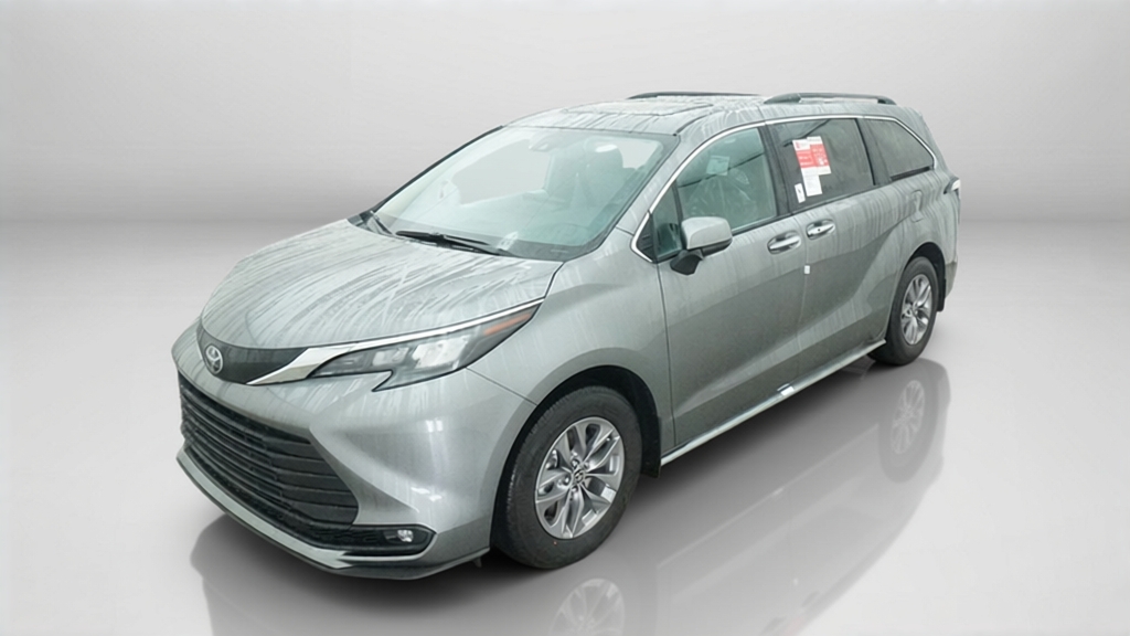 2026 Toyota Sienna  XLE