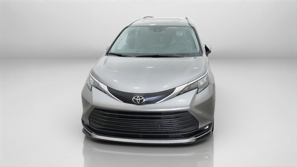 2026 Toyota Sienna XLE Minivan Slide